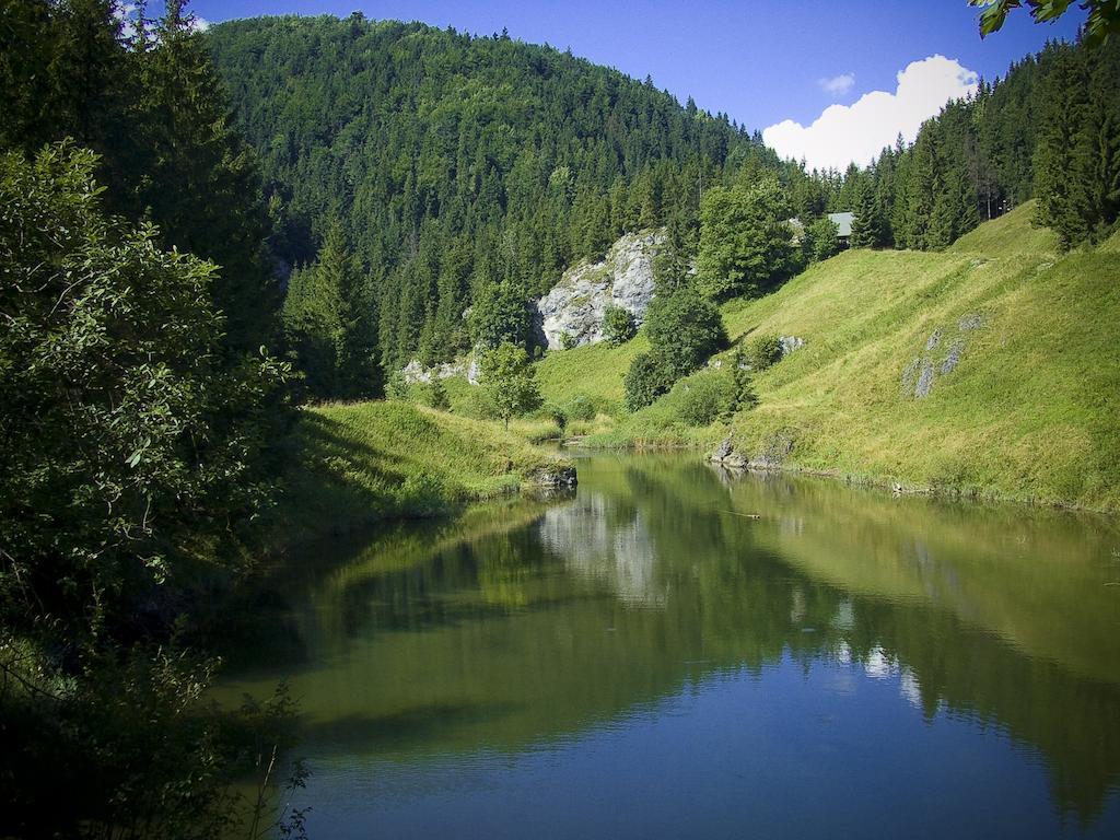 Hostinec Stará Krčma Stratená Exterior foto